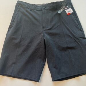 NWT O'NEILL Men's Relaxed Fit Size 32 Stretch Below‎ The Knee Inseam 10" (J)